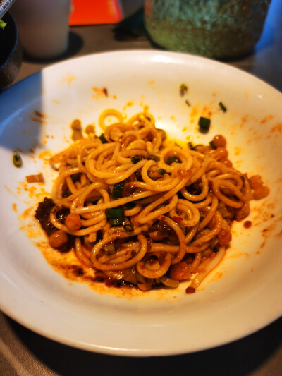 给爸过父亲节
树莓酸奶粽子好好吃！！
不太正宗的拌米粉味道是对的，粉也太细啦
忌口不能吃辣，要是能吃辣鱼肯定还好吃
呜呜呜呜呜呜呜