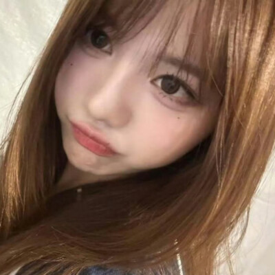 当我在偷偷的看着你