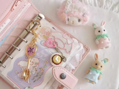 ☆⌒(*^-゜)v