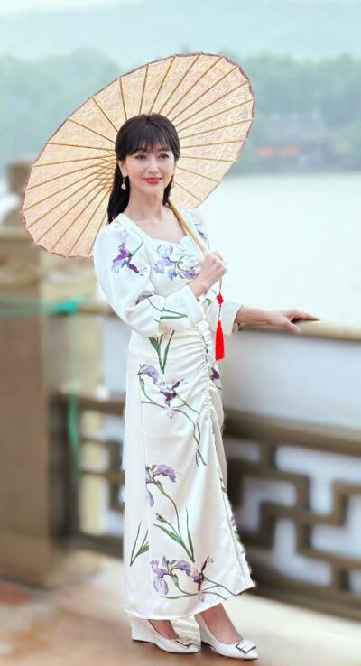 赵雅芝