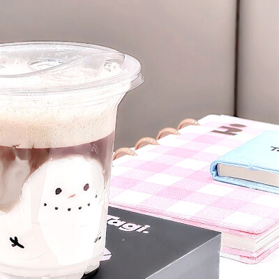 ૮꒰˶ฅ˘ฅ˶꒱ა 유성이 떨어지다...咖啡の饼干？！