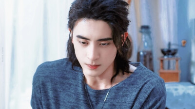 七根心简
敖瑞鹏*江照·一万三