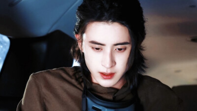 七根心简
敖瑞鹏*江照·一万三