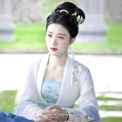 卢昱晓