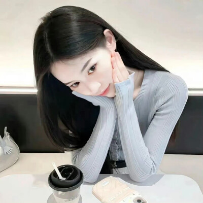 悄悄退场