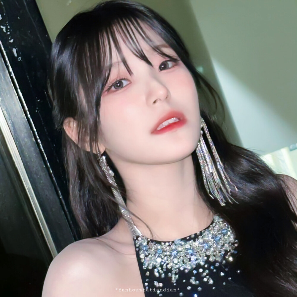 ᵀʰᵉ ᶠⁱᶠᵗʰ ˡᵉᵗᵗᵉʳ ᵐᵃʸ ᵇᵉ ᵗⁱᵐᵉ ᵗᵒ ʲᵘˢᵗ ʸᵒᵘʳ ᵉʸᵉˢ ˢᵐⁱˡⁱⁿᵍ.
