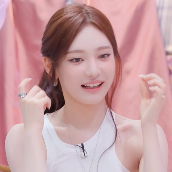 aespa｜宁艺卓可二改
二改描述注明Lynne