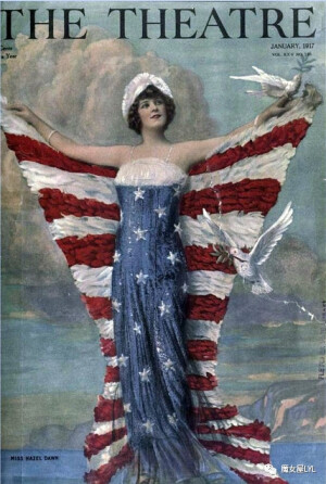 这本杂志出现于1901年至1931年，致力于发布时事，百老汇演出信息，演员和剧目，在1917年8月至1931年4月正式用名《THEATRE MAGAZINE》，之前的曾用名为：《THE THEATRE》。