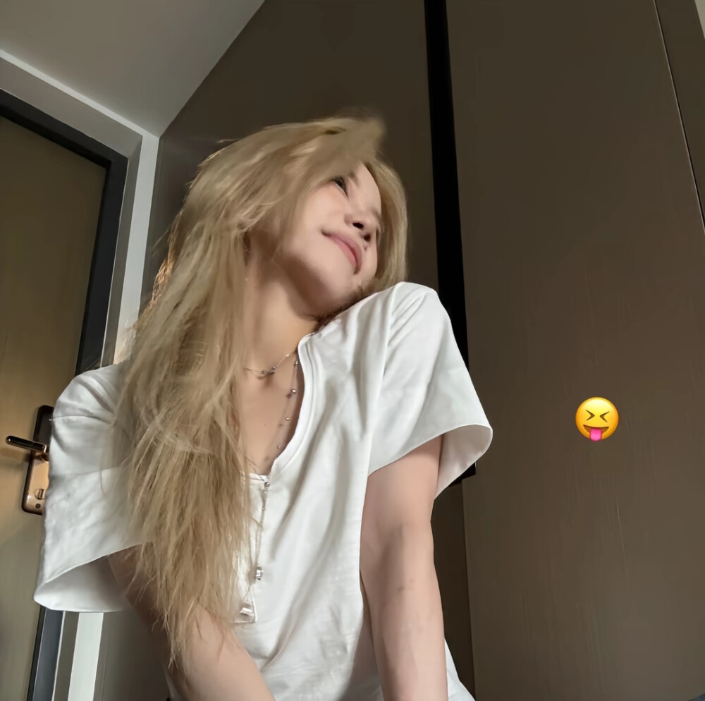女头