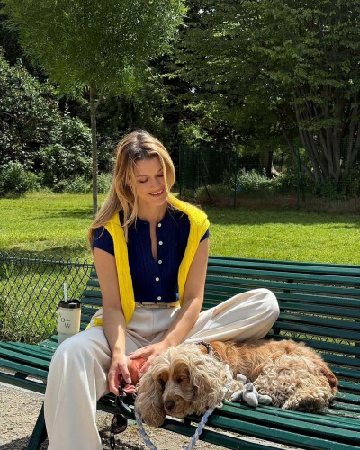 BY爱喝可乐的古娜小姐