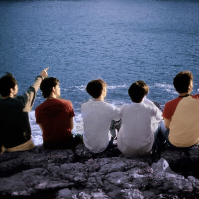 Daisy...kitten...and naive you