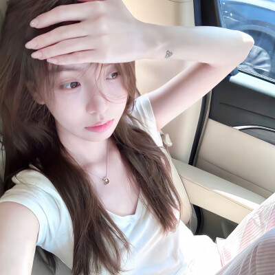 女头