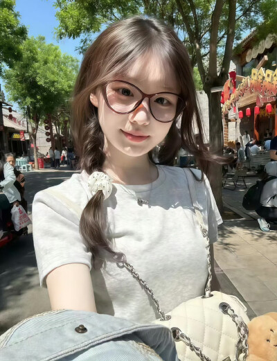 女头