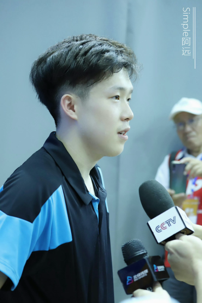 王楚钦 大头 头头