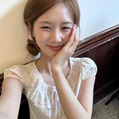 女头