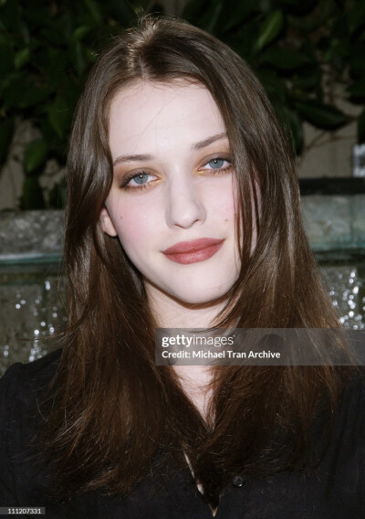 凯特戴琳斯Kat Dennings