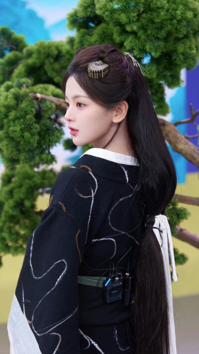 杨超越