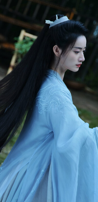 郭晓婷《青川入梦》墨青川