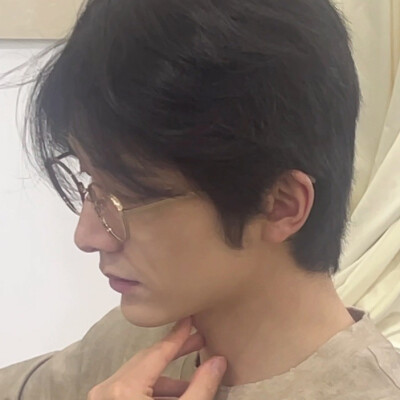 张新成