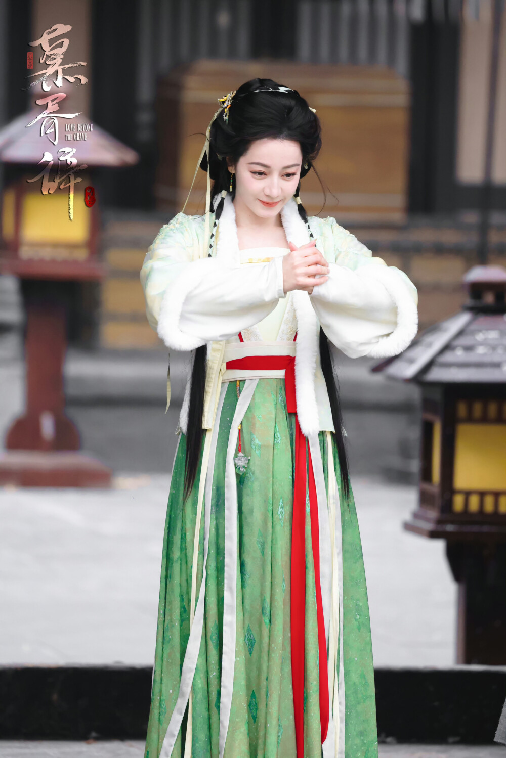 慕胥辞｜贺思慕
cr：就是一鼎沉香炉