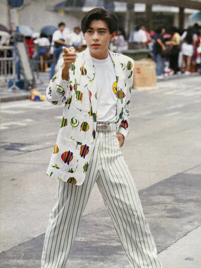 林志颖早期帅图