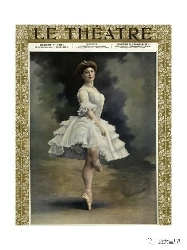 之前本站介绍过一本美国的杂志叫《The theatre》剧院，是出现于1901年至1931年，致力于发布时事，百老汇演出信息，演员和剧目的美国期刊。