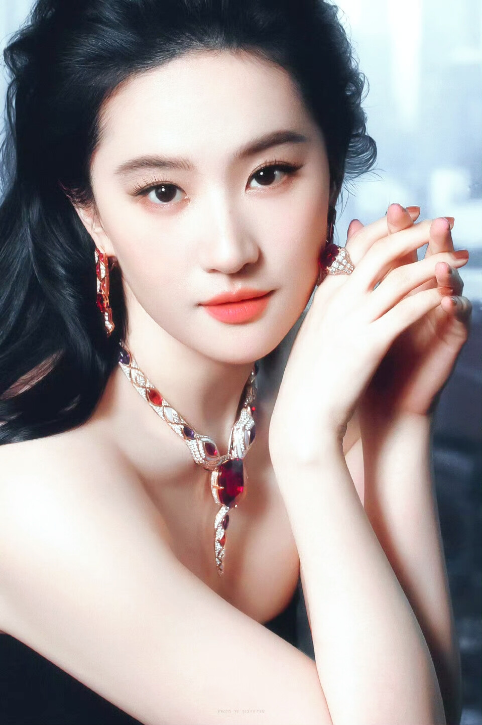 刘亦菲