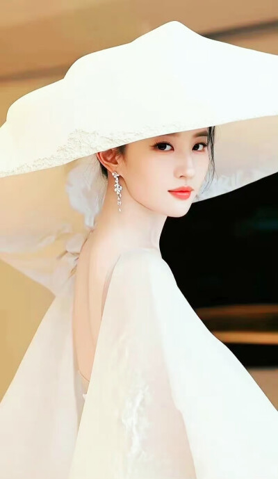 刘亦菲
