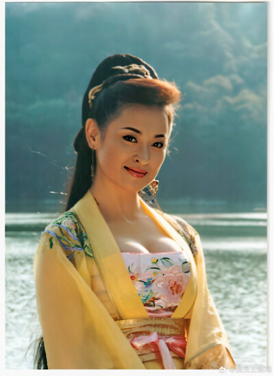 天龙八部 王璐瑶 饰 王夫人