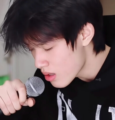 张极