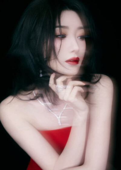 毛晓彤