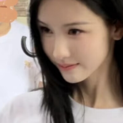 陈都灵