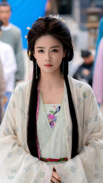 临江仙 李青月 花如月 白鹿