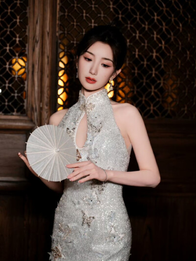 毛晓彤