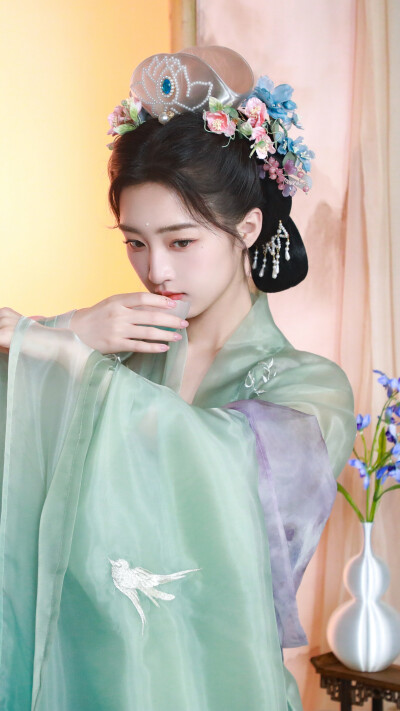 邓恩熙
