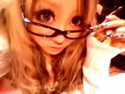 嗯