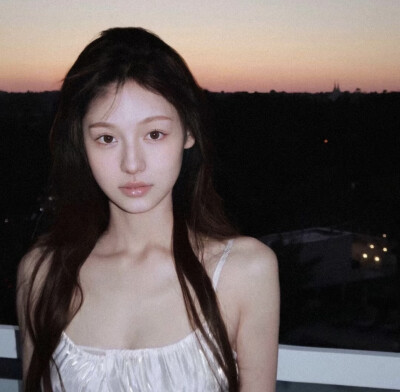 头像女