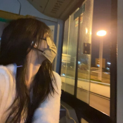 女头