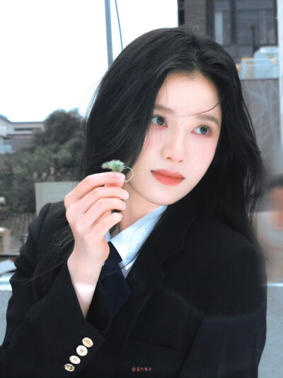 张婧仪头像套图