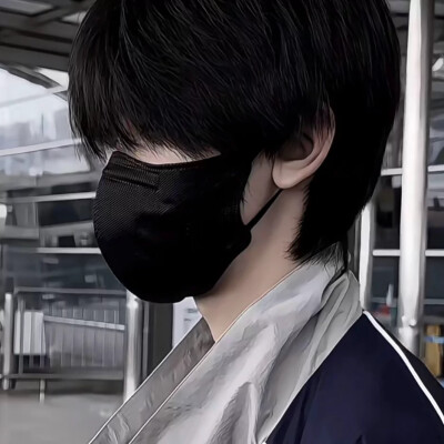左奇函