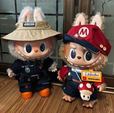 Labubu朋友圈背景图