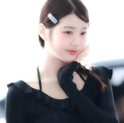 
记忆旋转门《벚꽃 열매》“fidèle à toi”