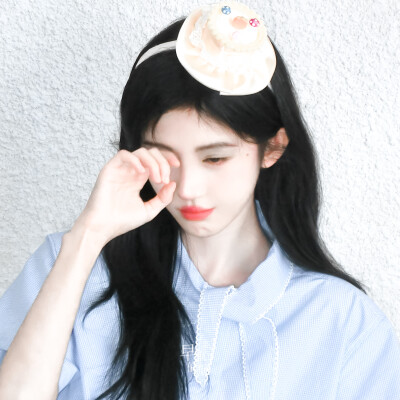 鞠婧祎