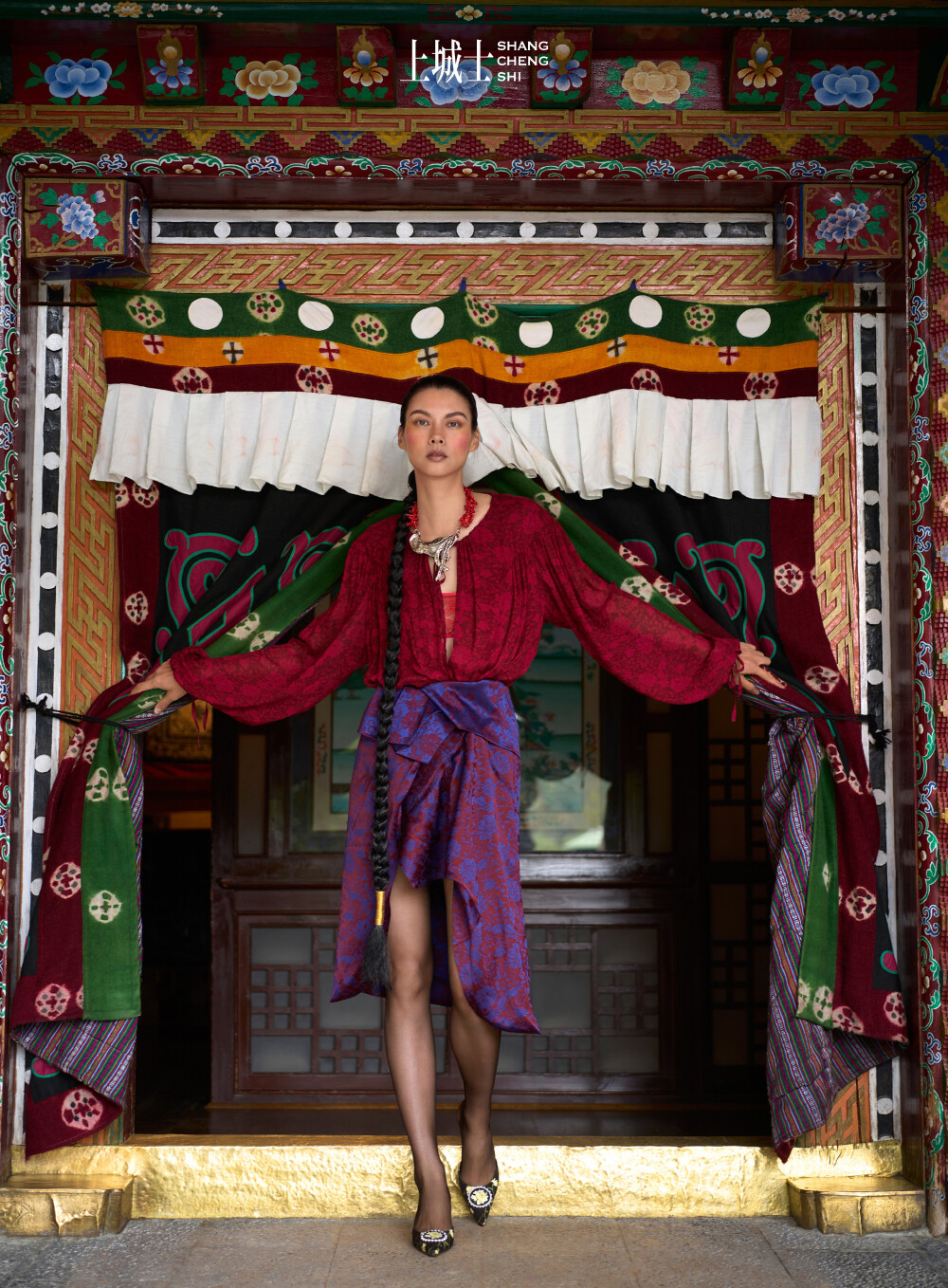 王雯琴，香格里拉心途录
上城士途中风物
场地：松赞林景区，松赞香格里拉林卡，松赞绿谷山居 ​​​