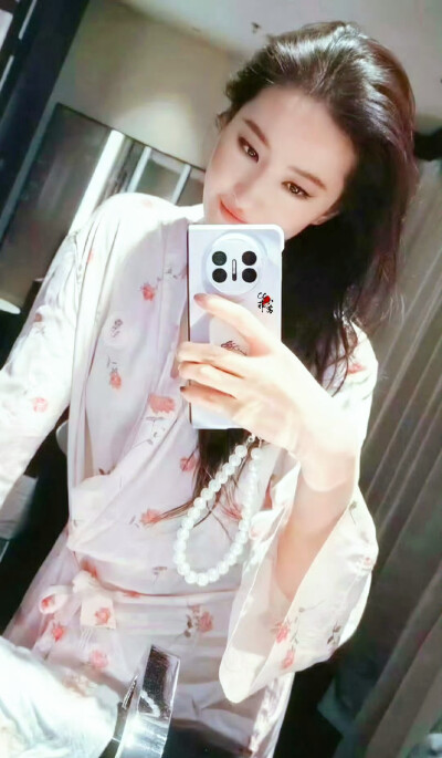 刘亦菲