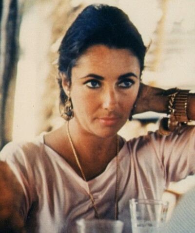 Elizabeth Taylor