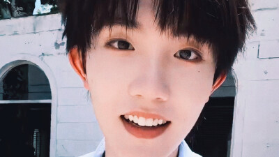 苏新皓 橙光素材 剧情图
@月雾_Ophilia 自截修 抱图收藏专辑