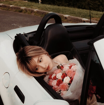 同じ空みつめてるあなたに