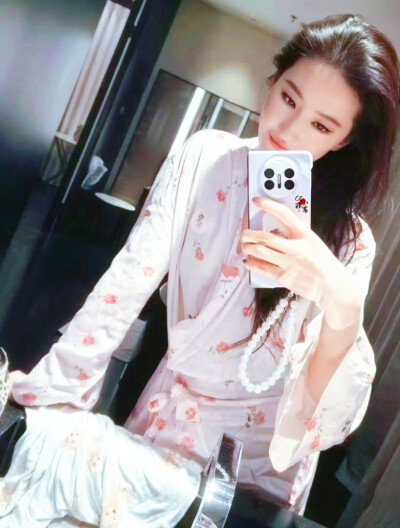 刘亦菲