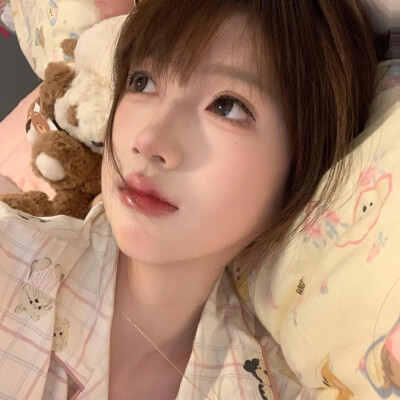 ‣ 女生头像/女头/气质女头/氛围感女头/风格女头
‣ ©️ 网络/侵删